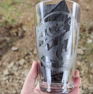 Hand Etched Fishing Beautiful Beacons Pint Glass